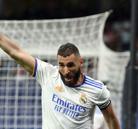 Karim Benzema’s Panenka Lights Up Champions League