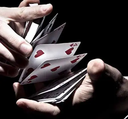 Can Foreigners Gamble in Singapore?